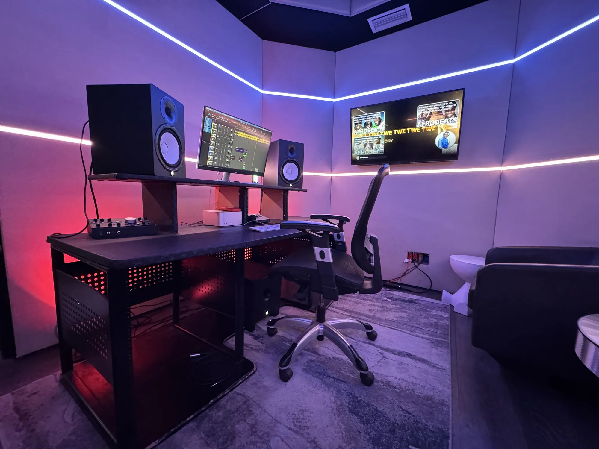 Studio B